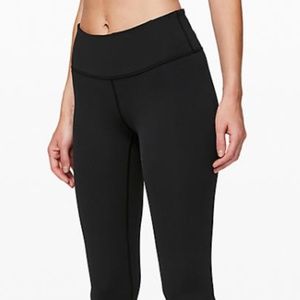 Size 4 Lululemon Black Wunder Under Crop